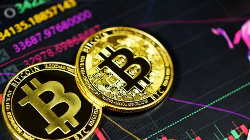 Bitcoin Price Stands Firm at $64,807 as Cash-and-Carry Strategy Dominates the Market